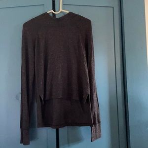 Active top/ sweater